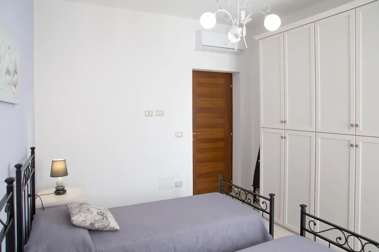 Apartment Le Ortensie Holiday Home Alghero Italy